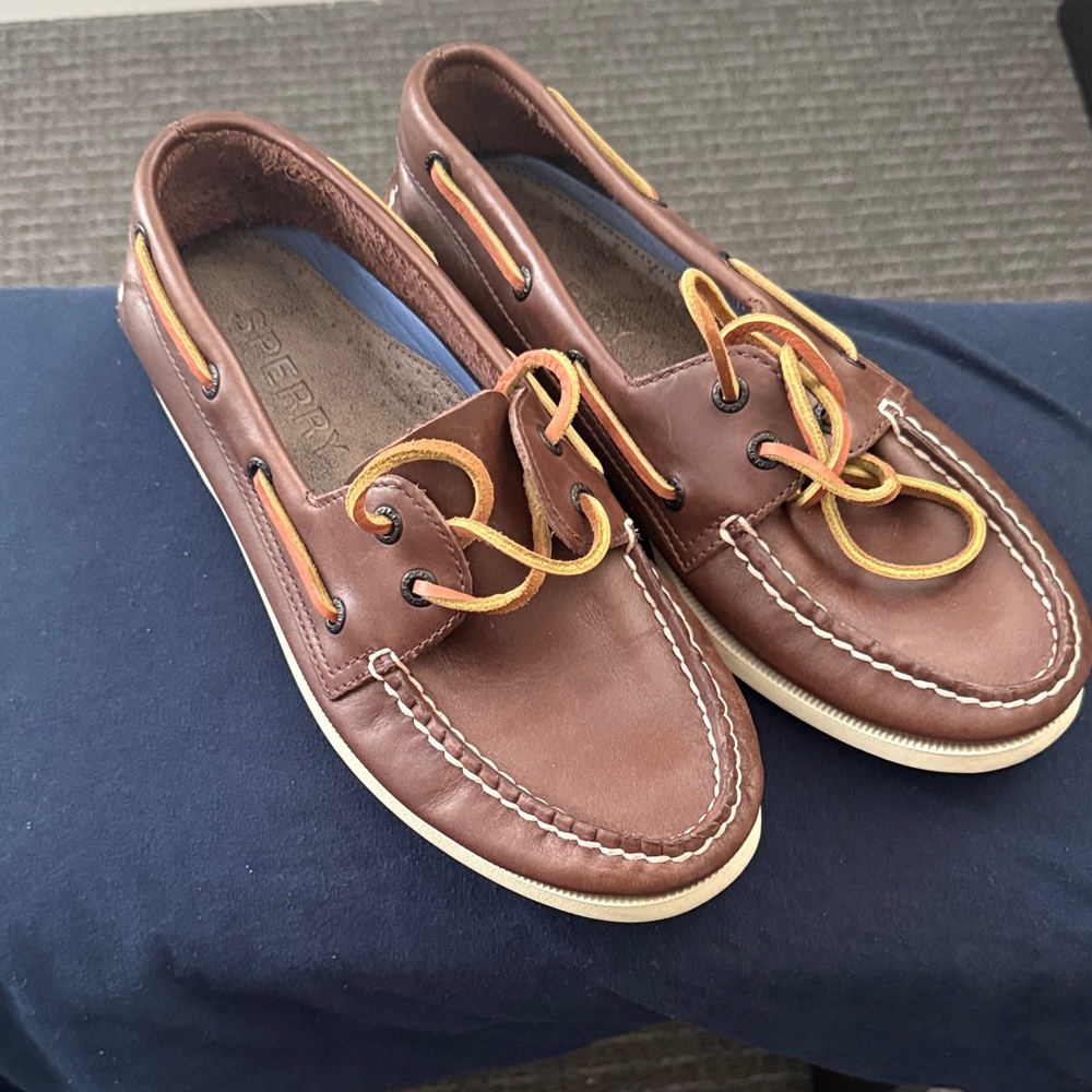 Sperry Men's Brown Leather Boat Shoes - Picture 5 of 6